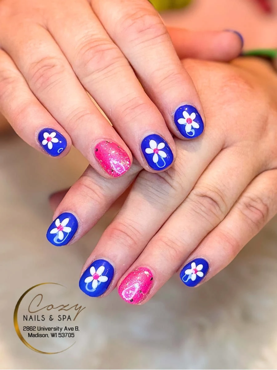 Nails Design_July 22